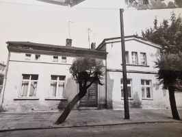 Dom przy ul. Beniowskiego 3 w latach 80. XX wieku